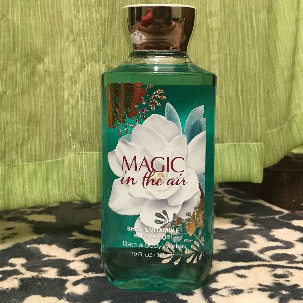 Bath & Body Works “Magic in the Air” body wash
